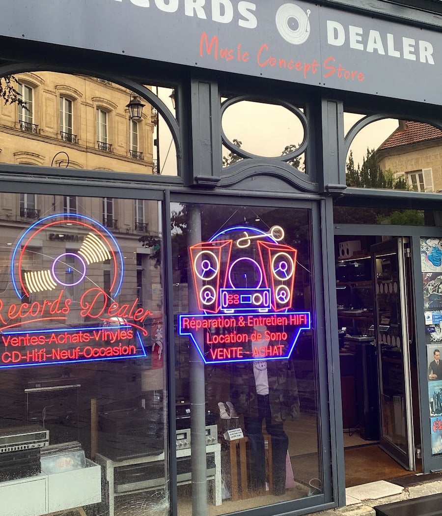 Records Dealer 2